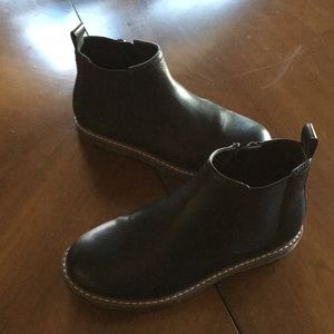 💜Nordstrom Chelsea boots 🖤